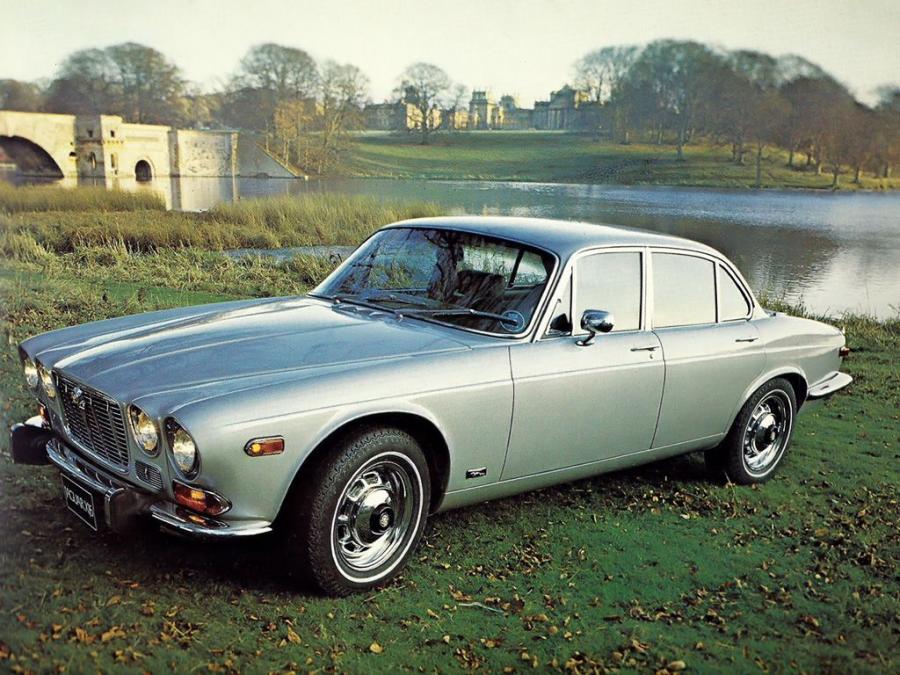  Jaguar XJ6 (Series I) 1968 года  (US) (фото 4 из 4)
